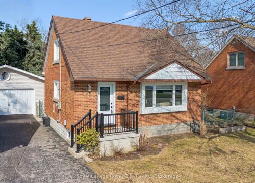 103 William St, Guelph, ON, N1E5G2 | Card Image