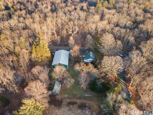 140 Ragged Hill Rd, Pomfret Center, CT, 06259-1013 | Card Image