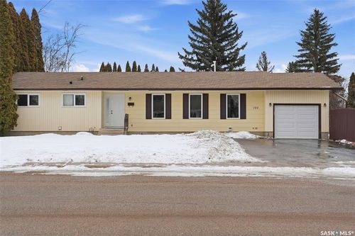 102 Dore Crescent, Saskatoon, SK, S7K4X7 | Card Image