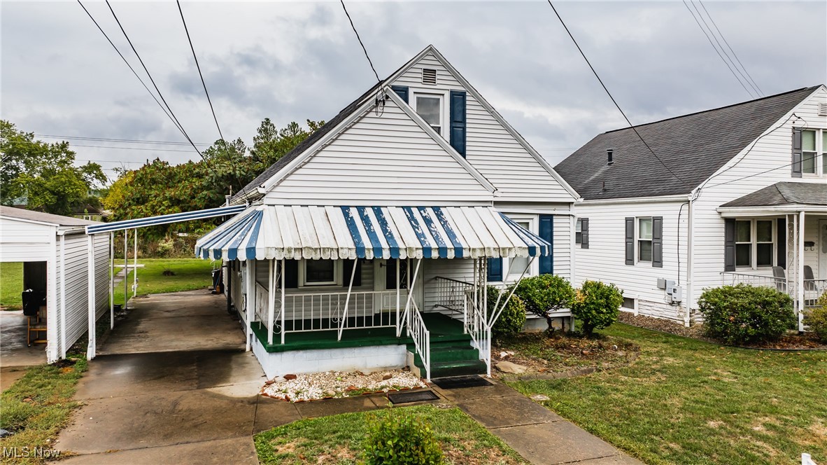 8th Ave, Parkersburg, WV 26101