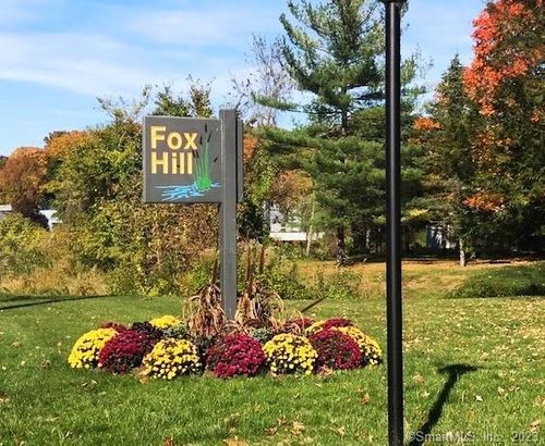 2-2 Juneberry Ln, Ridgefield, CT, 06877-3321 | Card Image