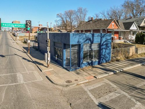 960 Pacific Ave, Kansas City, KS, 66101-3633 | Card Image
