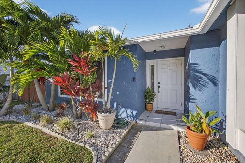 154 Rosewood Cir, Jupiter, FL, 33458-8835 | Card Image