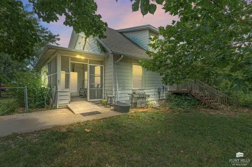 4075 Rockenham Cir, Saint George, KS, 66535-9695 | Card Image