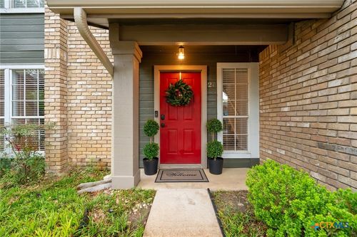 27-1015 E Yager Lane, Austin, TX, 78753 | Card Image