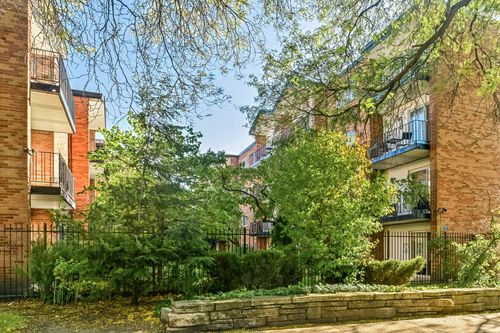 apt-210-6961 N Oakley Ave, Chicago, IL, 60645-4766 | Card Image