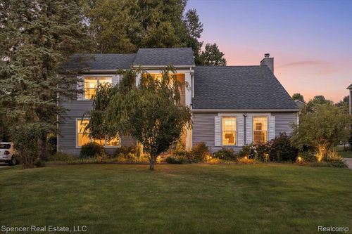 1753 Dawncrest Dr, West Bloomfield, MI, 48324-1113 | Card Image