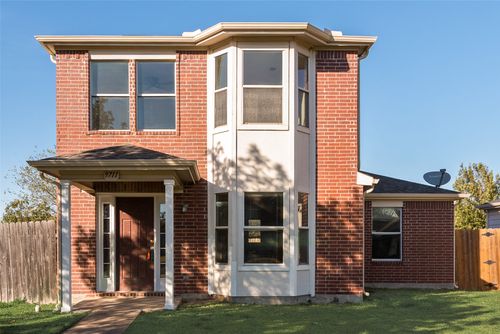 9711 Brierwyck Dr, Dallas, TX, 75217-8287 | Card Image
