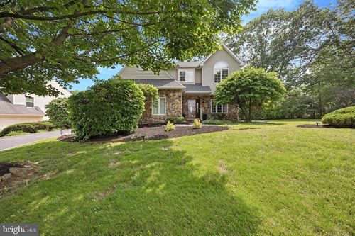 164 W Thompson Ave, SPRINGFIELD, PA, 19064-2111 | Card Image
