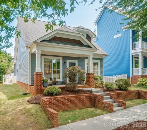 14525 Holly Springs Dr, Huntersville, NC, 28078-3270 | Card Image