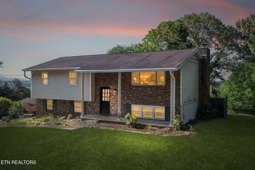 12201 W Kings Gate Rd, Farragut, TN, 37934-4631 | Card Image