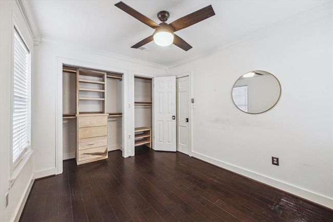 Tastefully designed closet built-ins | Image 17