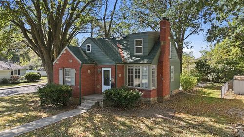 4920 Birch St, Roeland Park, KS, 66205-1104 | Card Image