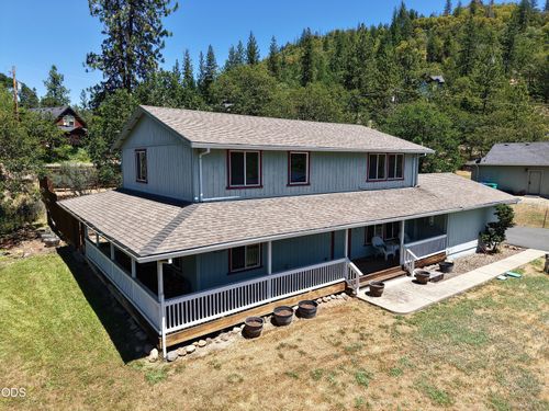 10 Quail Run Dr, Shady Cove, OR, 97539-8703 | Card Image