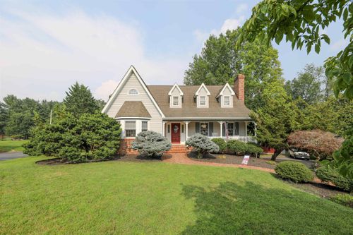 36 Spring Ct, WAYNESBORO, VA, 22980-9483 | Card Image