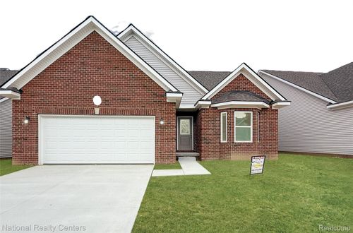 1-251 Devonshire Dr, Lapeer, MI, 48446-4798 | Card Image