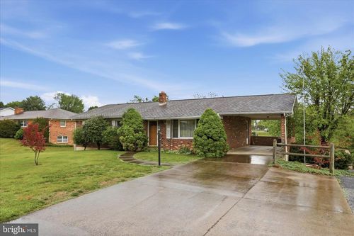 317 Dawn Ave, Woodstock, VA, 22664-1207 | Card Image