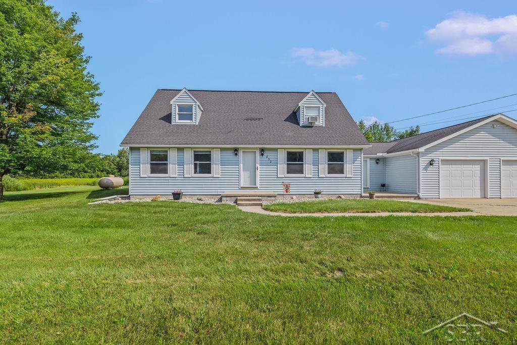 Stewart Rd, Midland, MI 48640
