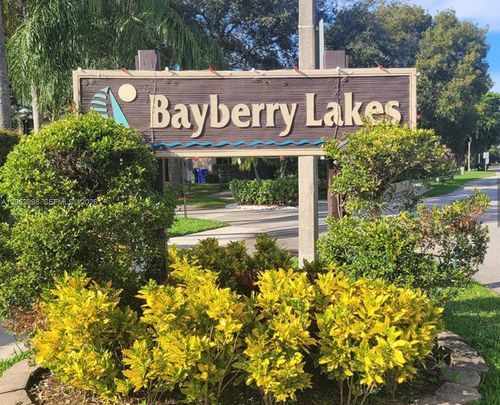 2041 Bayberry Dr, Pembroke Pines, FL, 33024-3029 | Card Image