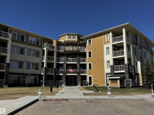 3670 139 Ave Nw, Edmonton, AB, T5Y3N5 | Card Image