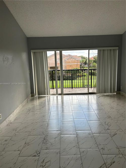 306-8801 Wiles Rd, Coral Springs, FL, 33067-1831 | Card Image