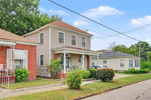 209 Spruce Street, Suffolk, VA, 23434 | Card Image