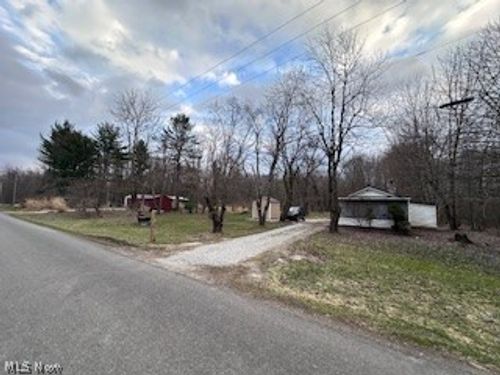 5740 Marvin Rd, Andover, OH, 44003-9755 | Card Image
