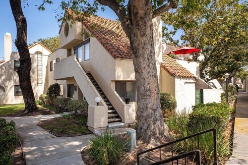 a-363 N Melrose Dr, Vista, CA, 92083-4848 | Card Image