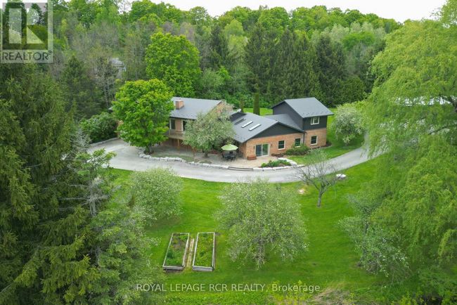 2093 Con Rd 5, House other with 3 bedrooms, 4 bathrooms and 12 parking in Adjala-Tosorontio (Loretto) ON | Image 44
