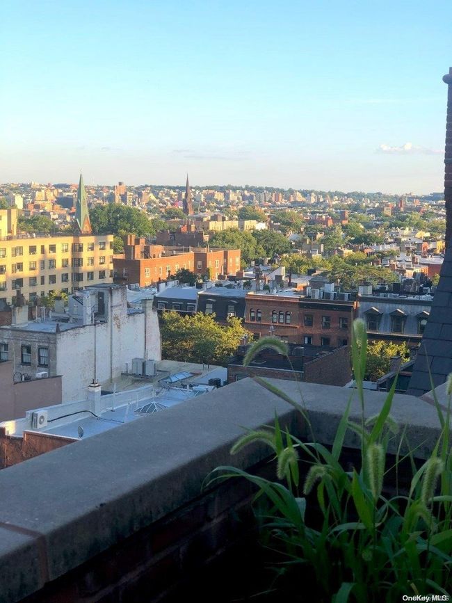 APT-703 - 105 Montague St, Home with 2 bedrooms, 1 bathrooms and null parking in Brooklyn Heights NY | Image 10