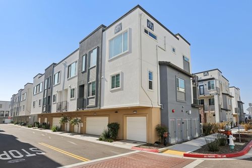 2870 2870 Derbyline Ln, Alameda, CA, 94501 | Card Image