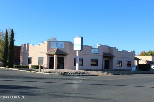 8008 E Yavapai Rd, Prescott Valley, AZ, 86314-8472 | Card Image