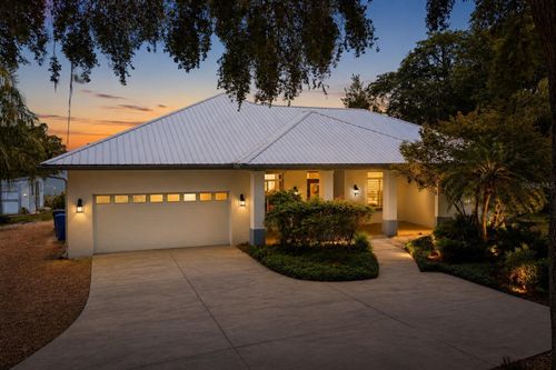 8701 Lake Calm Ln, Odessa, FL, 33556-4707 | Card Image