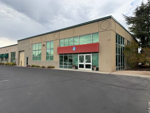 615 W 9400 S, Sandy, UT, 84070-6619 | Card Image