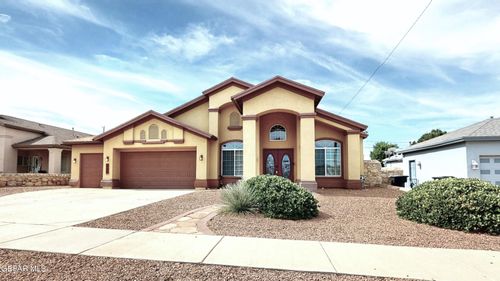 820 La Florida Dr, Canutillo, TX, 79835-6479 | Card Image