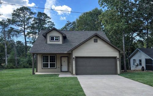 127 Sharon Ln, Livingston, TX, 77351-8577 | Card Image