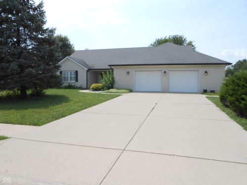 4140 S Danita Ct, New Palestine, IN, 46163-8940 | Card Image
