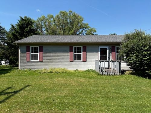 1302 Arlington Drive, Greenville, PA, 16125 | Card Image