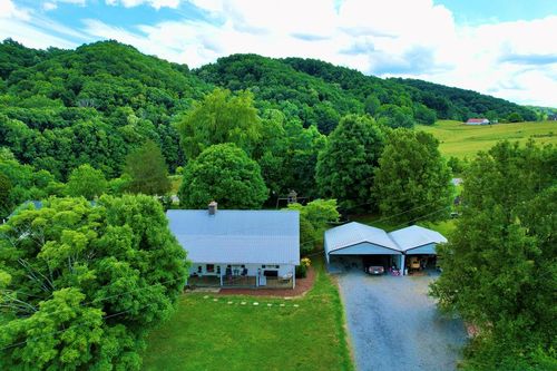 26312 Pewter Ln, Abingdon, VA, 24211-7254 | Card Image