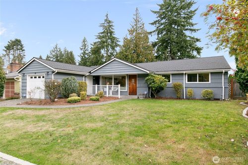 14020 Bagley Avenue N, Seattle, WA, 98133 | Card Image