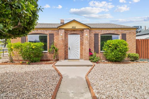 302 E Weldon Ave, Phoenix, AZ, 85012-2005 | Card Image