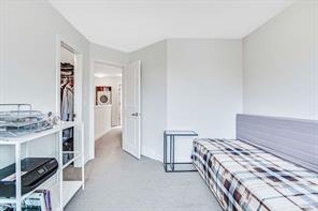 51 Sherwood Row Nw, Home with 2 bedrooms, 2 bathrooms and 3 parking in Calgary AB | Image 28