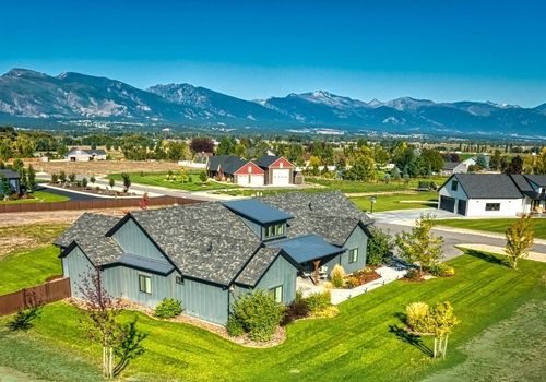 423 Bedrock Dr, Corvallis, MT, 59828-8904 | Card Image