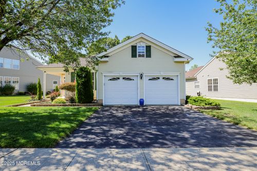 15 Shady Stream Rd, Barnegat, NJ, 08005-5603 | Card Image