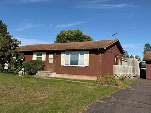 525 Stine Dr, Carlton, MN, 55718 | Card Image