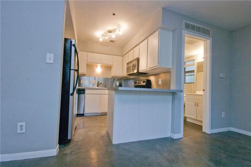 apt-105-1013 W 23rd St, Austin, TX, 78705-5028 | Card Image