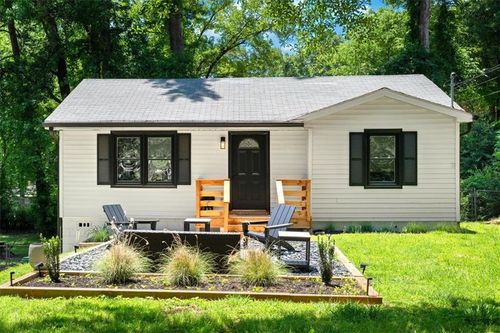 1044 Pinedale Dr Se, Smyrna, GA, 30080-4223 | Card Image