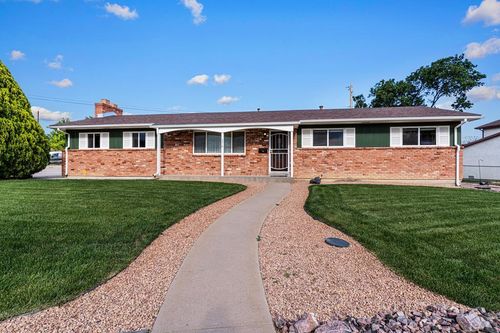 3216 Baltimore Ave, Pueblo, CO, 81008-1537 | Card Image