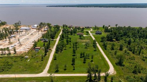 32 Falcon Pt, Onalaska, TX, 77360 | Card Image