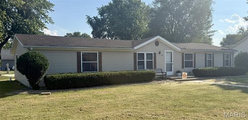 1406 W Main St, Bowling Green, MO, 63334-1129 | Card Image